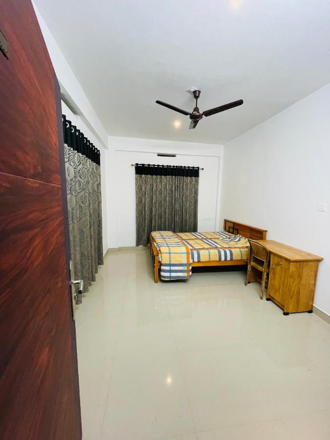 Highland Residency Hotel Attappadi Exterior photo